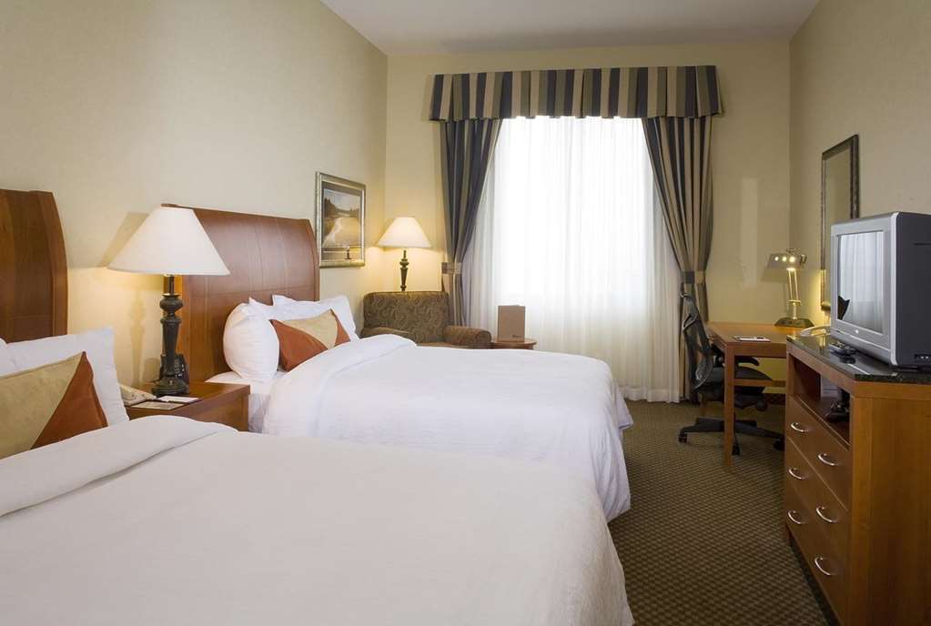 Hilton Garden Inn Bozeman Phòng bức ảnh